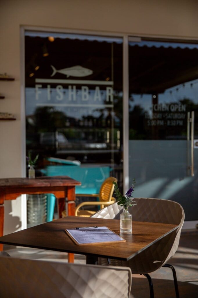 curacao fishbar © kyonne leyser